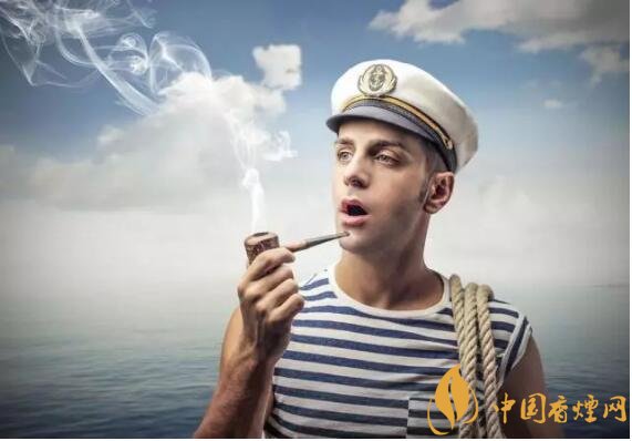 香煙夾耳朵上是怎么來的，耳夾煙是男人的專利