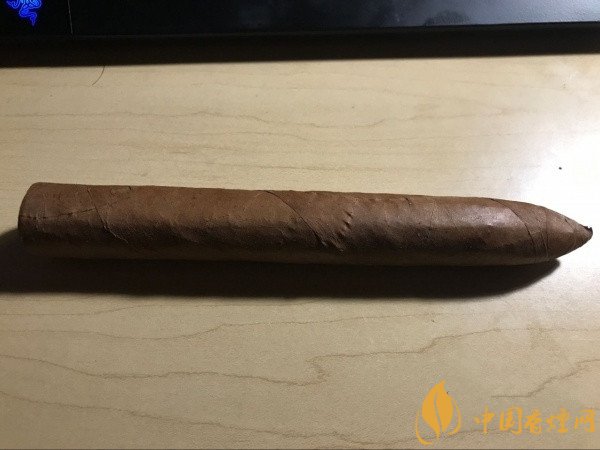 哈瓦那雪茄(烏普曼2號(hào)魚(yú)雷)價(jià)格表圖 烏普曼2號(hào)魚(yú)雷多少錢(qián)